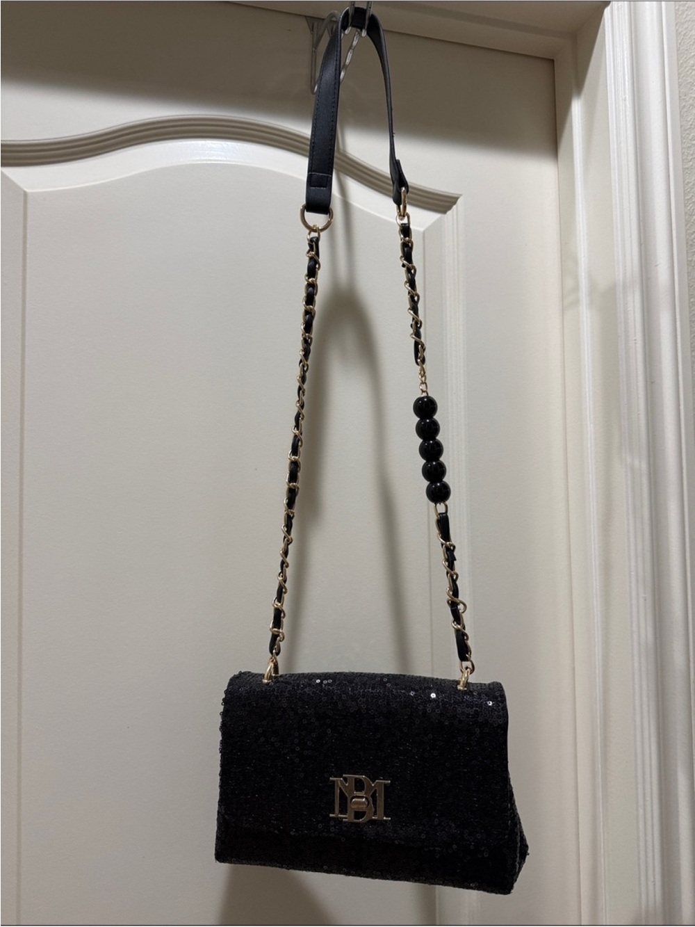 Badgley Mischka black Sequin Pearl Crossbody/ShoulderBag - Picture 9 of 10